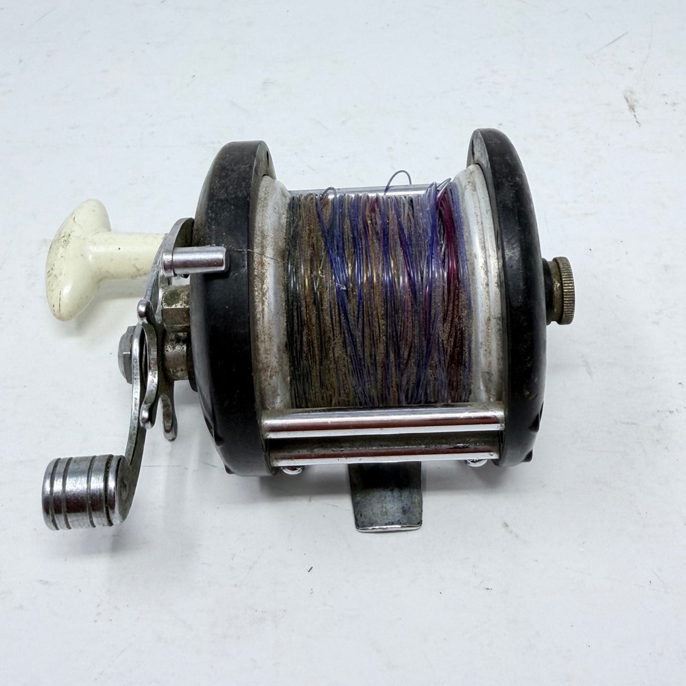 Vintage True Temper 981E‎ Conventional Fishing Reel Black Chrome Saltwater USA